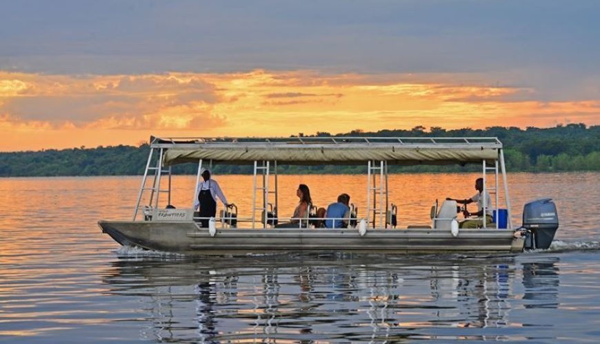 Budget Boat Trip in Murchison Falls