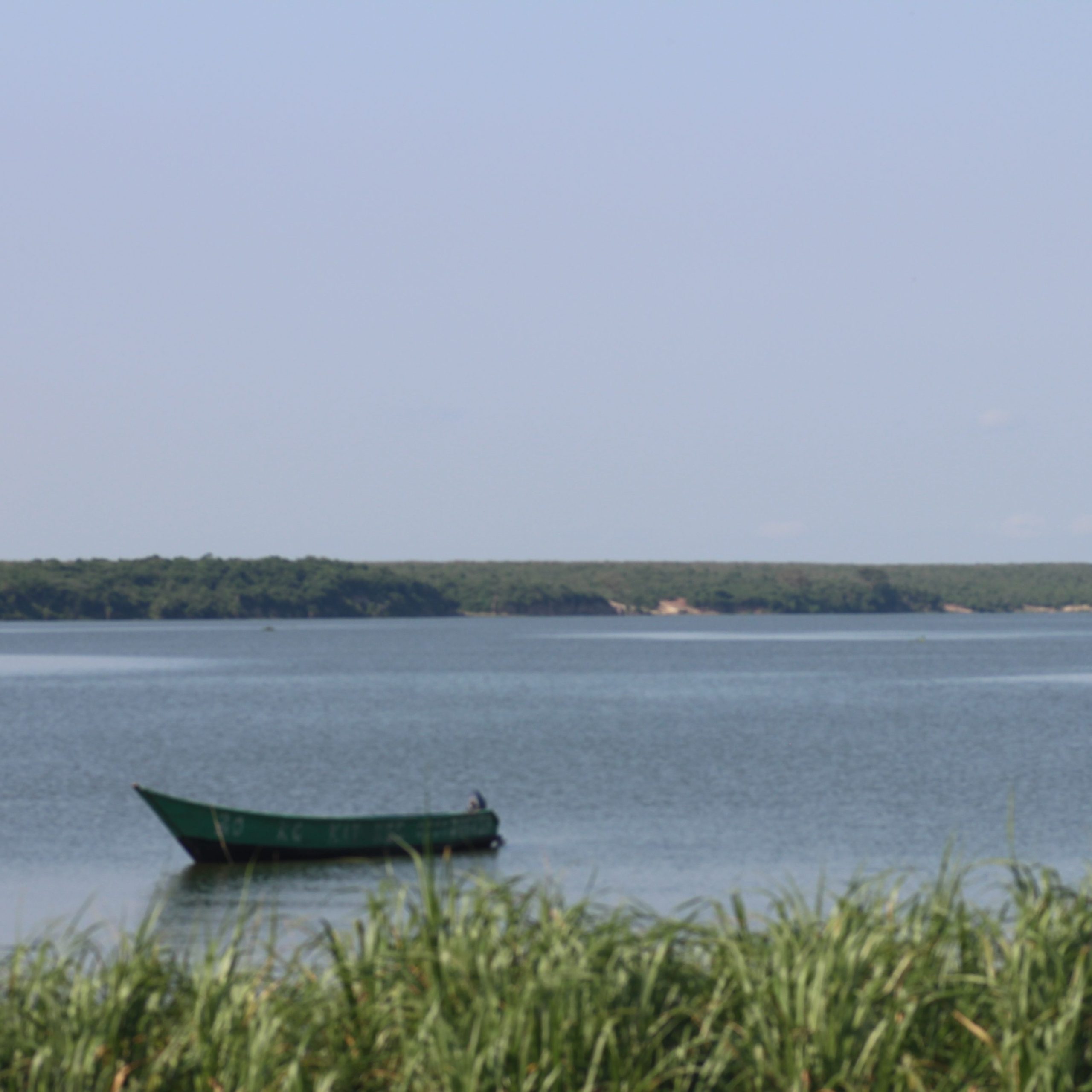Lake Albert: A Complete Guide to Uganda’s Scenic Rift Valley Treasure